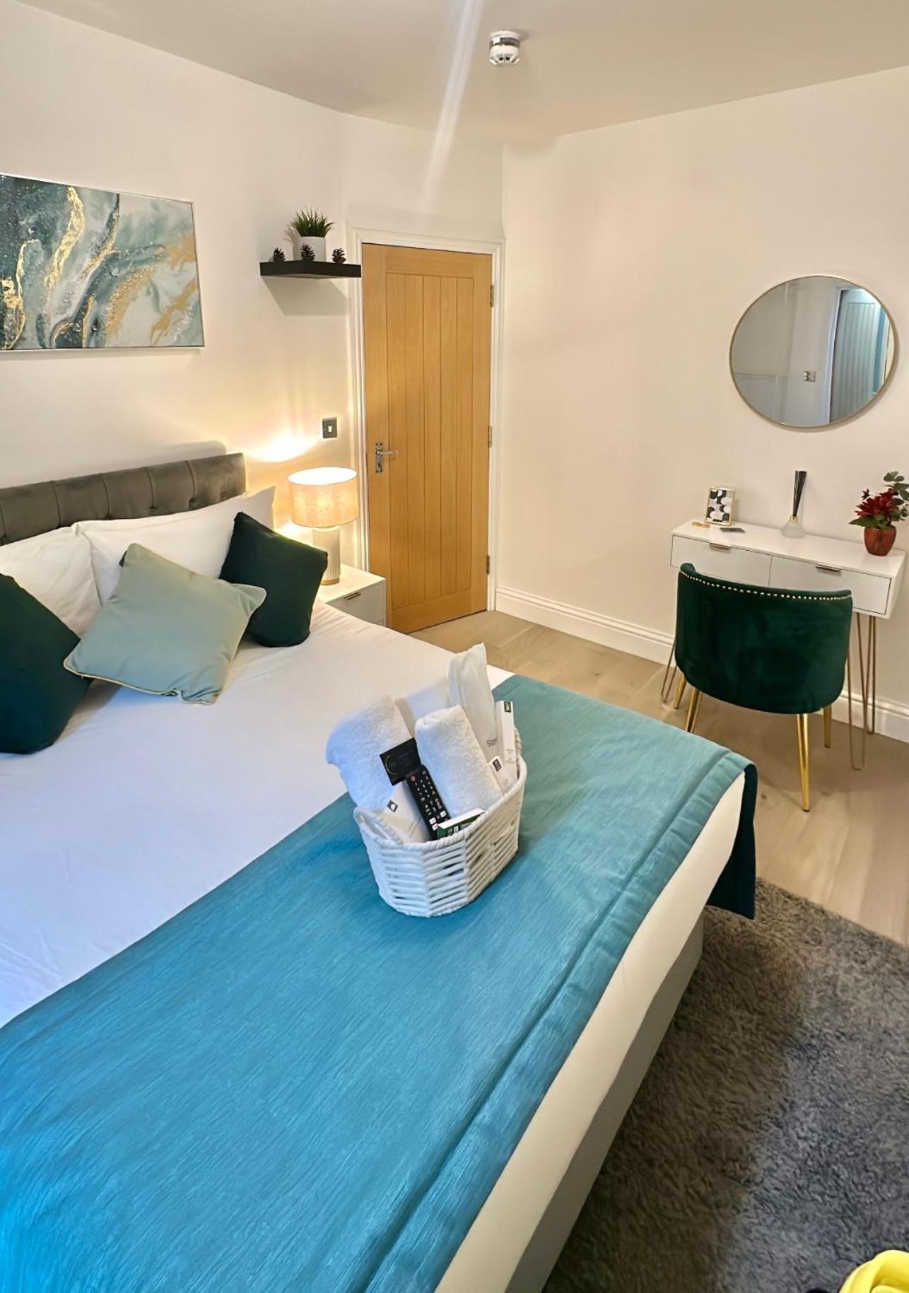 The Green Luxe En-Suite In Stratford Londen Buitenkant foto